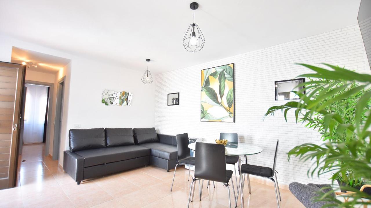Book Jet - Oasis Pool View Apartment Corralejo Extérieur photo